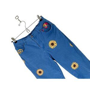 Gloria Vanderbild Blue Jeans with Daisies LOVE PEACE Embroidered Patches